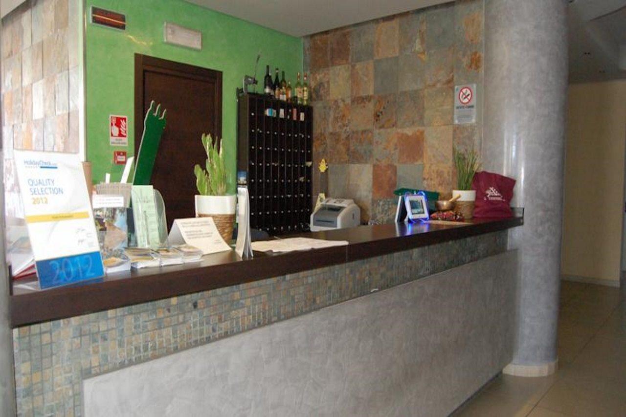 Ambassador Resort 4*